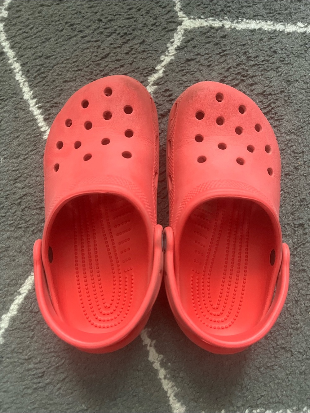 CROCS Kids Unisex Coral-Red Classic Clog